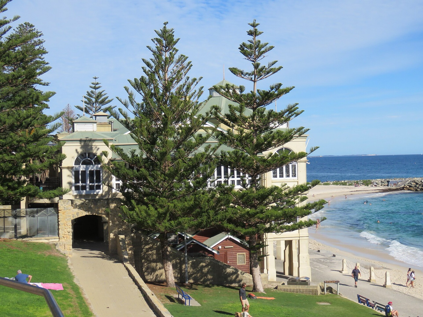 Cottesloe foreshore with the Indiana building and Norfolk pines